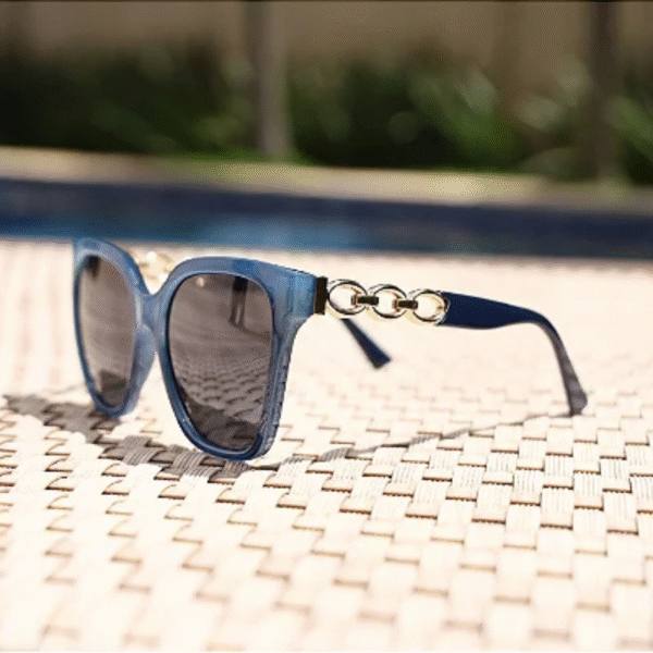 Óculos de Sol Clássico Retangular Pérola - Azul - Acetato - Imagem 3
