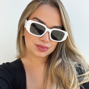 Óculos de Sol Retangular Blogueira Diamond - Branco - Injetado